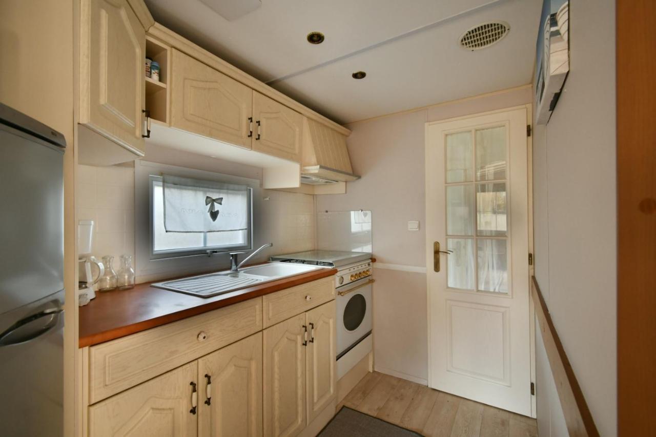 Mobil'Home Climatise Terrain Prive Proche Du Zoo De La Palmyre Les Mathes ภายนอก รูปภาพ