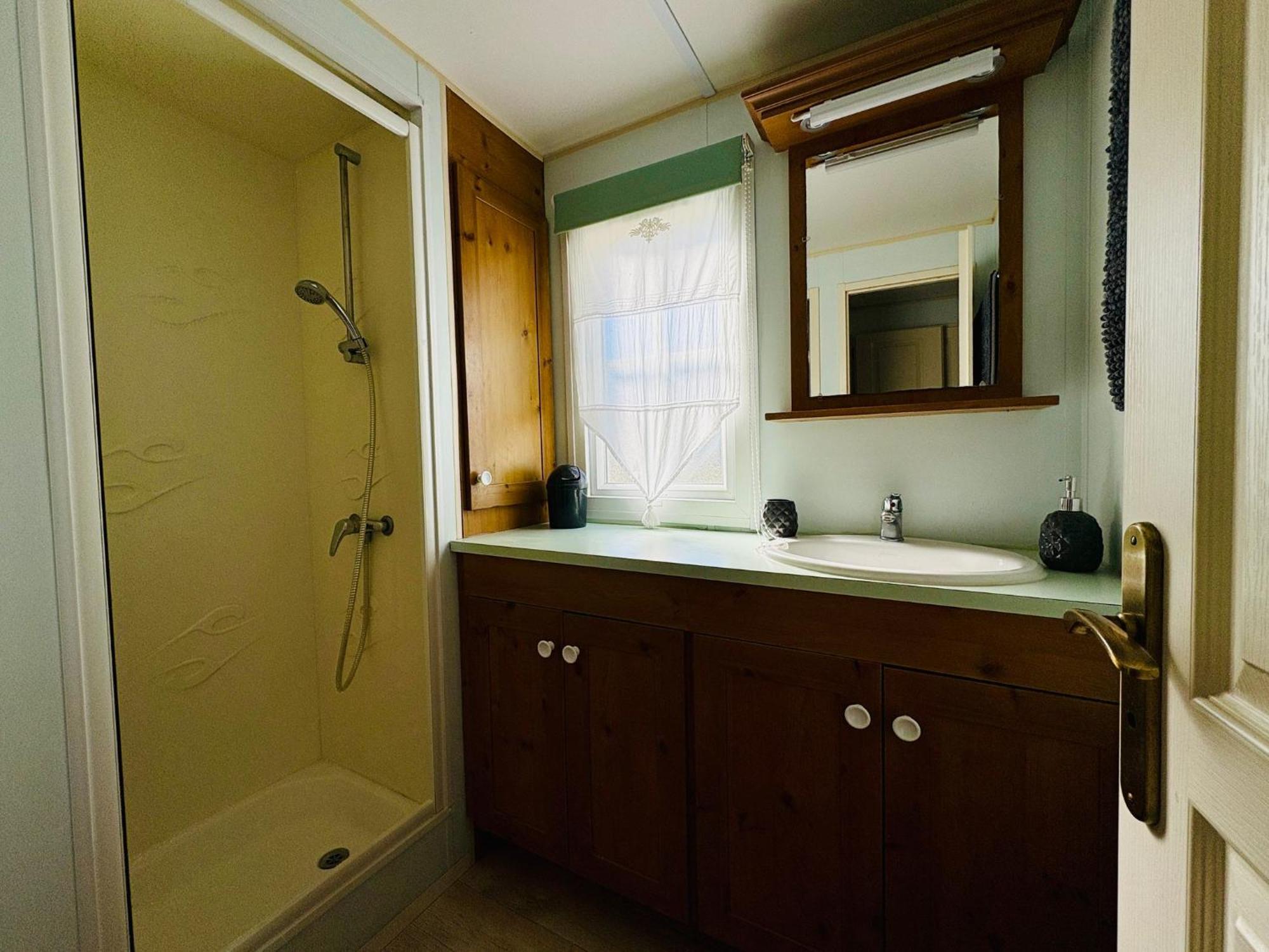 Mobil'Home Climatise Terrain Prive Proche Du Zoo De La Palmyre Les Mathes ภายนอก รูปภาพ